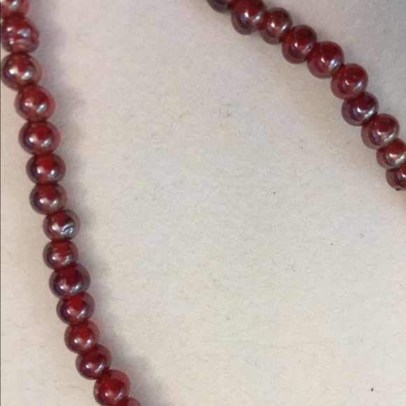 Hawaiian Ruby Hibiscus necklace - Picture 3 of 5